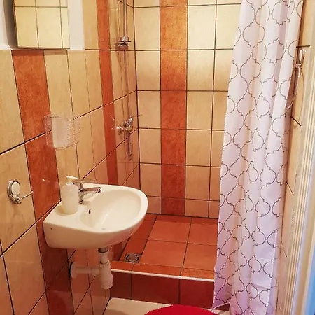 Gesztenye-lak